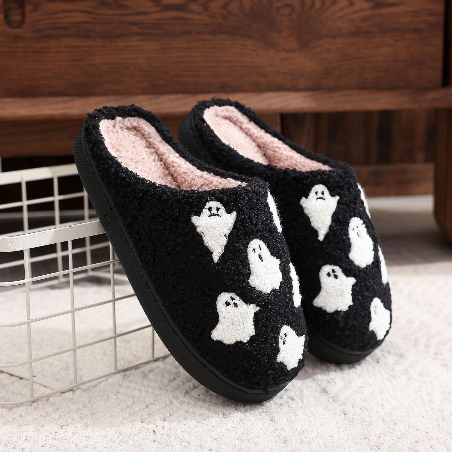 Casper Cozy Ghost Slides